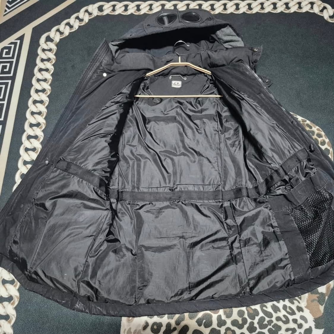 00's C.P 컴퍼니 고글 후디드 푸퍼 패딩 L 정품 상품이미지4