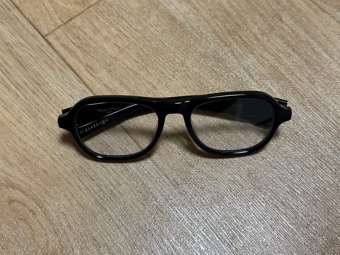 젠틀몬스터 메종마르지엘라 mm113 블랙 클리어 상품이미지5