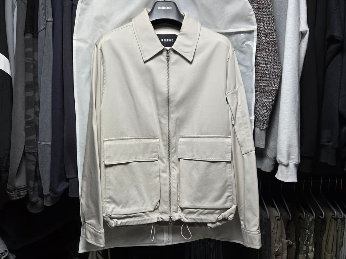 [판매](L)인사일런스 드레이프 플라이트 블루종 - 크림 상품이미지1