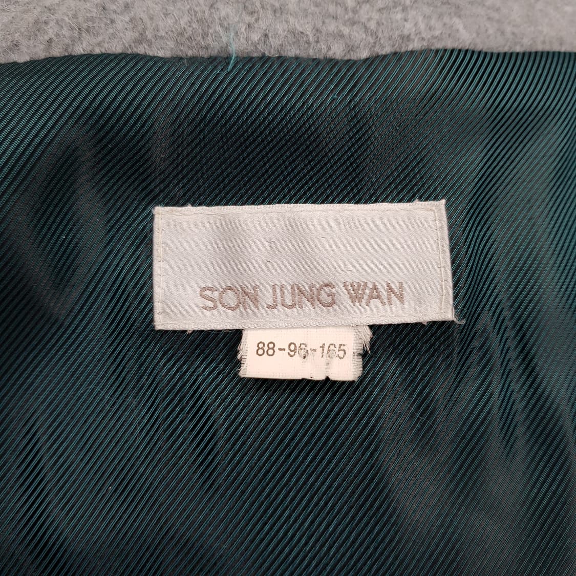 손정완 후드 퍼 트리밍 울 혼방 지퍼 코트 88-96-165 상품이미지6