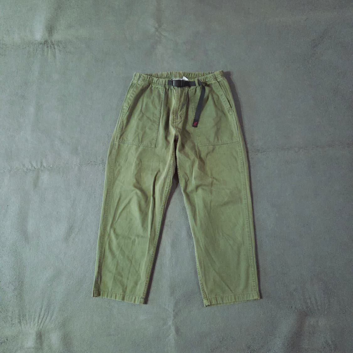 그라미치 루즈 테이퍼드 릿지 팬츠 아시아L 올리브 상품이미지1