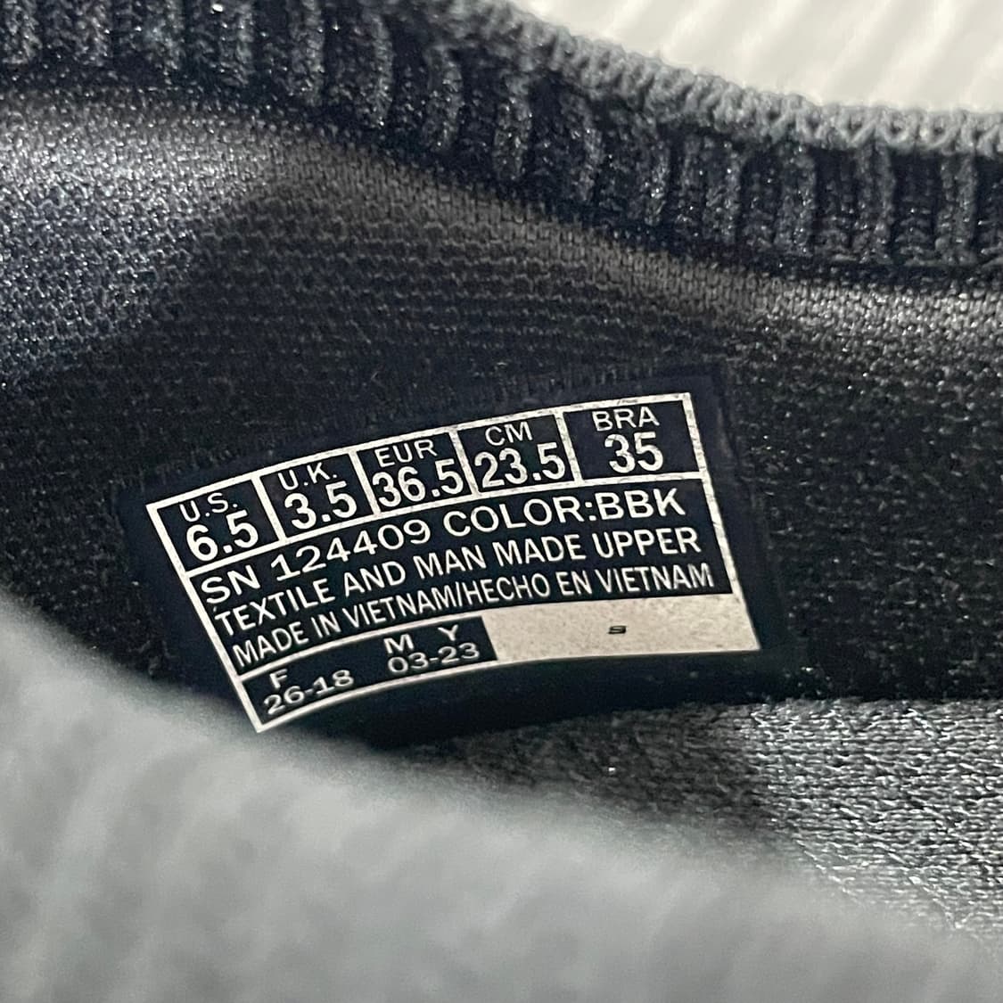 909) 스케쳐스 고워크 아치핏 워킹화 235mm 상품이미지8