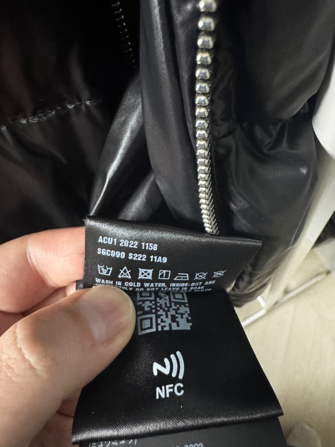 [M] 프라다패딩조끼  상품이미지6