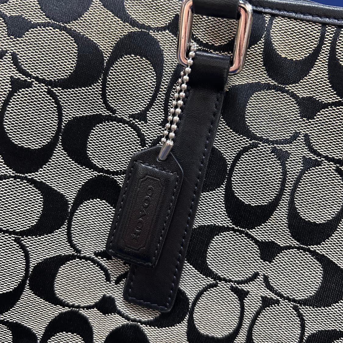 Coach C Logo Tote Bag 상품이미지2