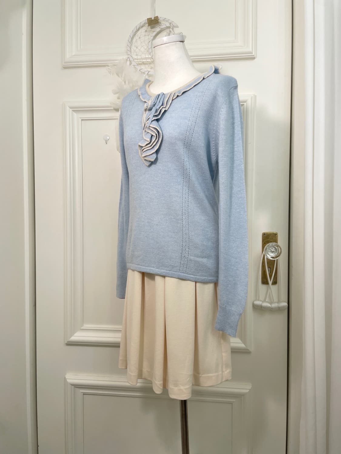 sky-blue melange ruffle ivory point knit 상품이미지3