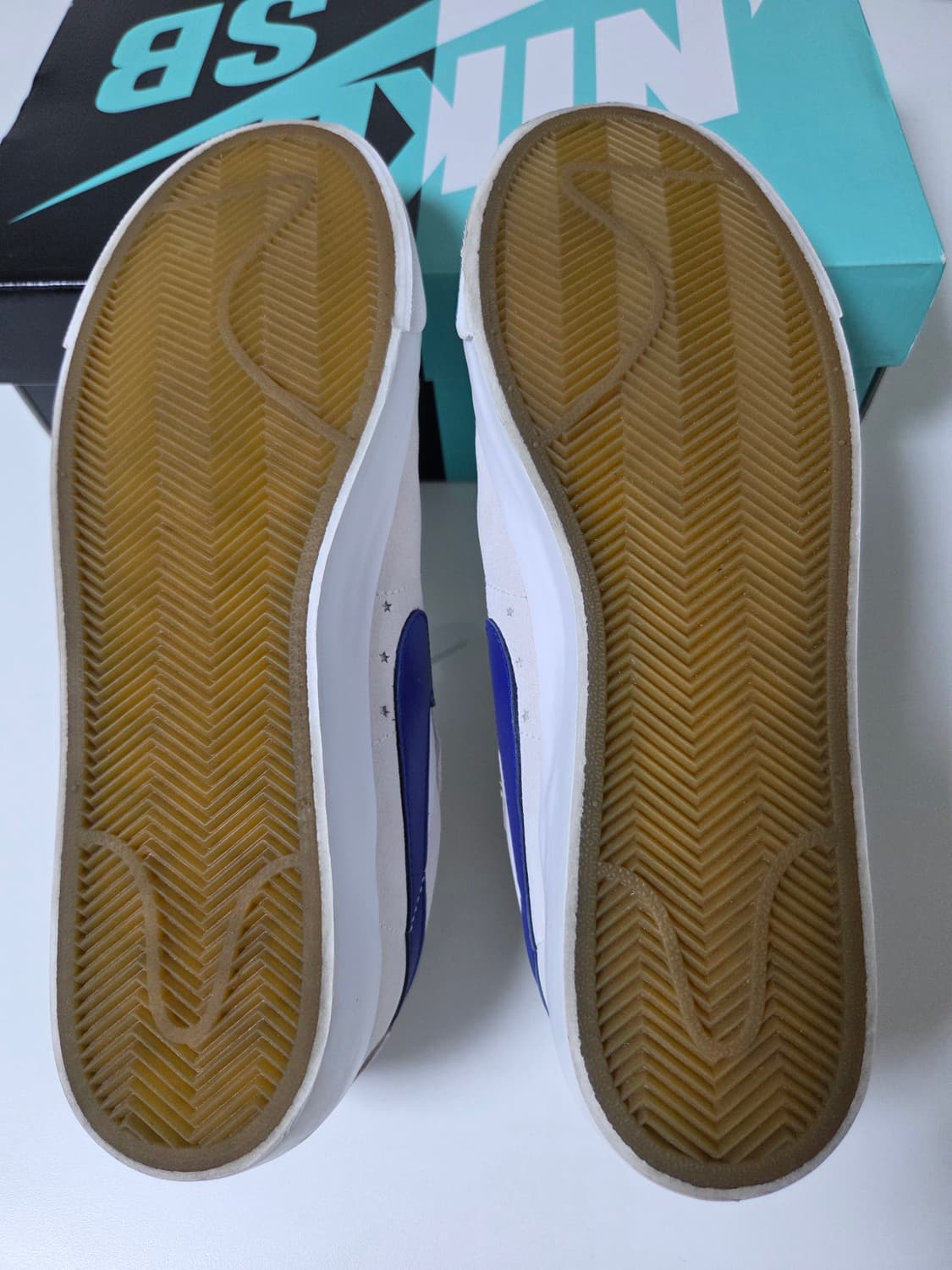 [270] 폴라 x 나이키sb 블레이저 av3028-100 상품이미지7