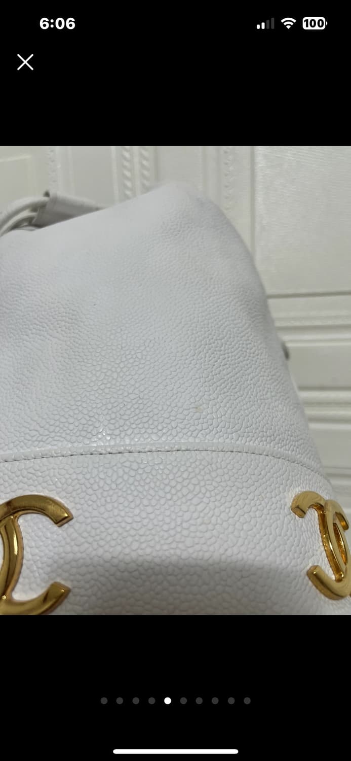 샤넬 정품 24k 골드볼 화이트 버킷백 금장 상품이미지6