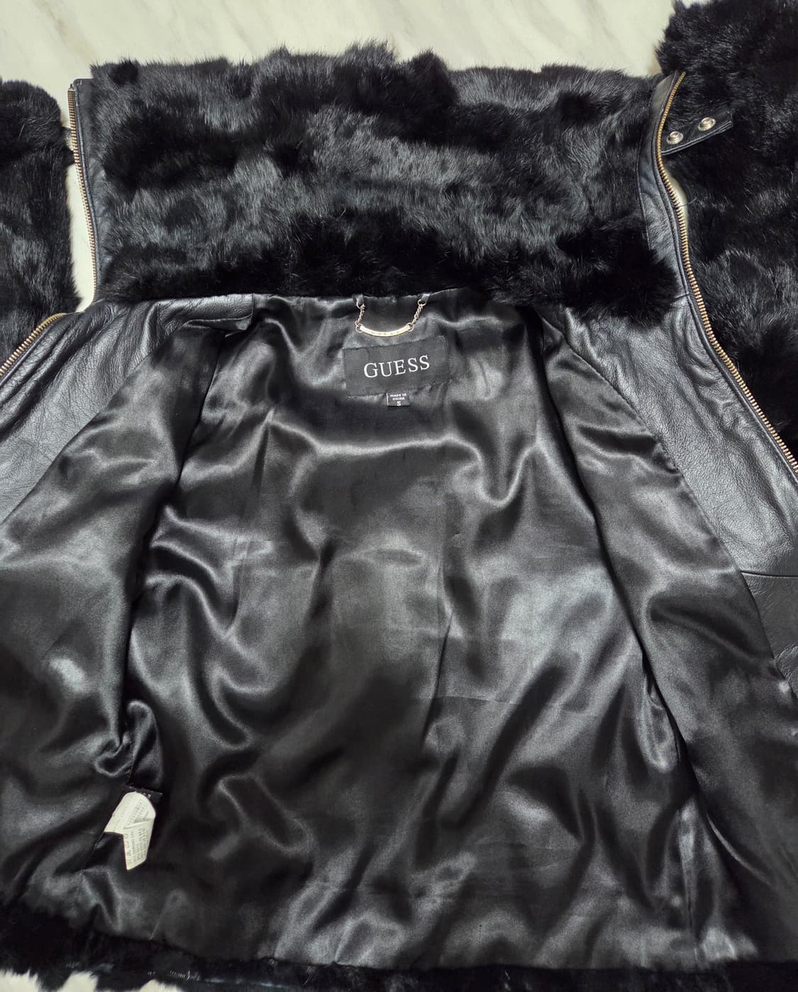 게스 블랙 퍼 자켓 상품이미지6