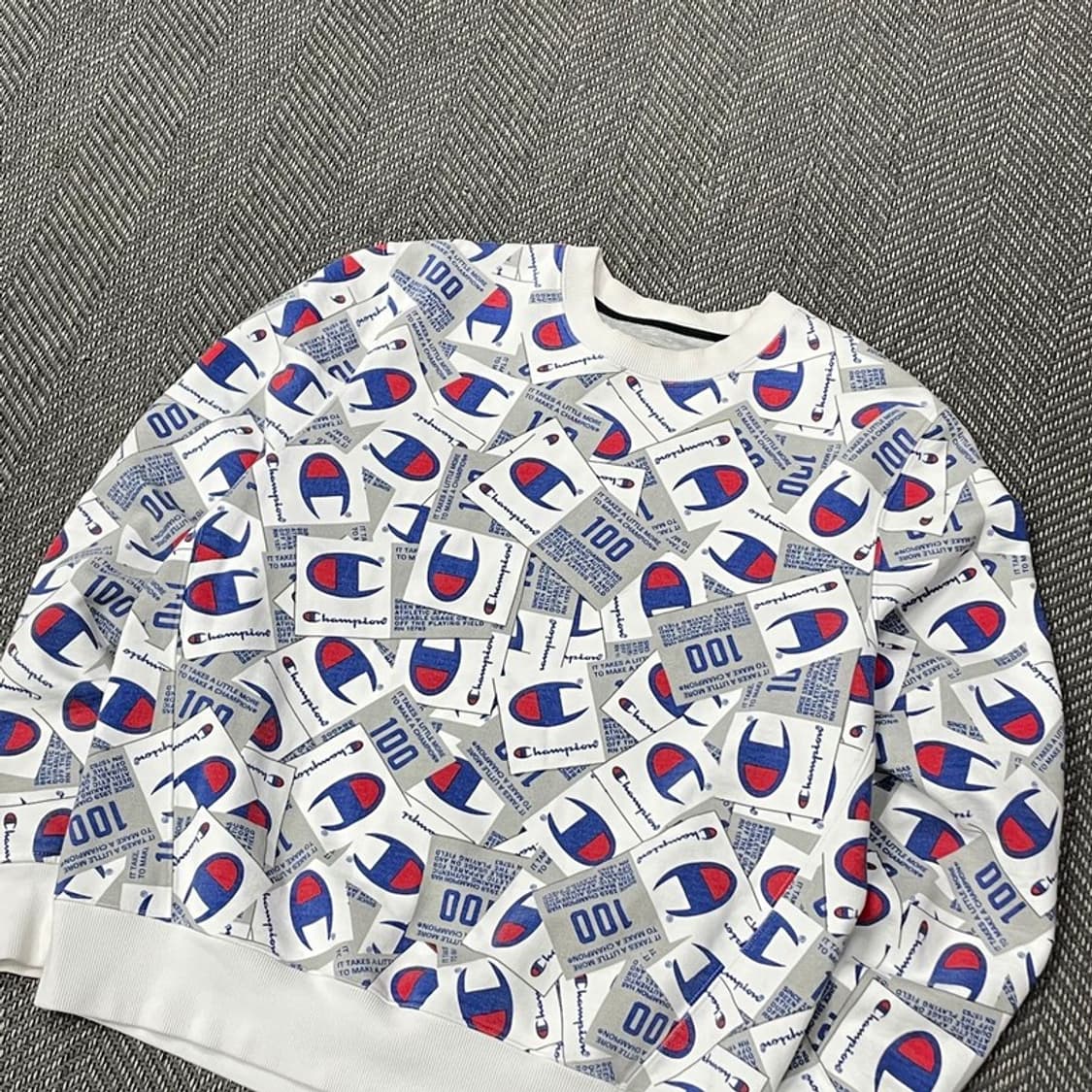 챔피온 멀티프린팅 맨투맨 v0139 상품이미지3