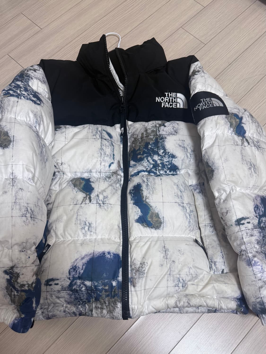 노스페이스 화이트라벨 지구패딩 S 상품이미지1