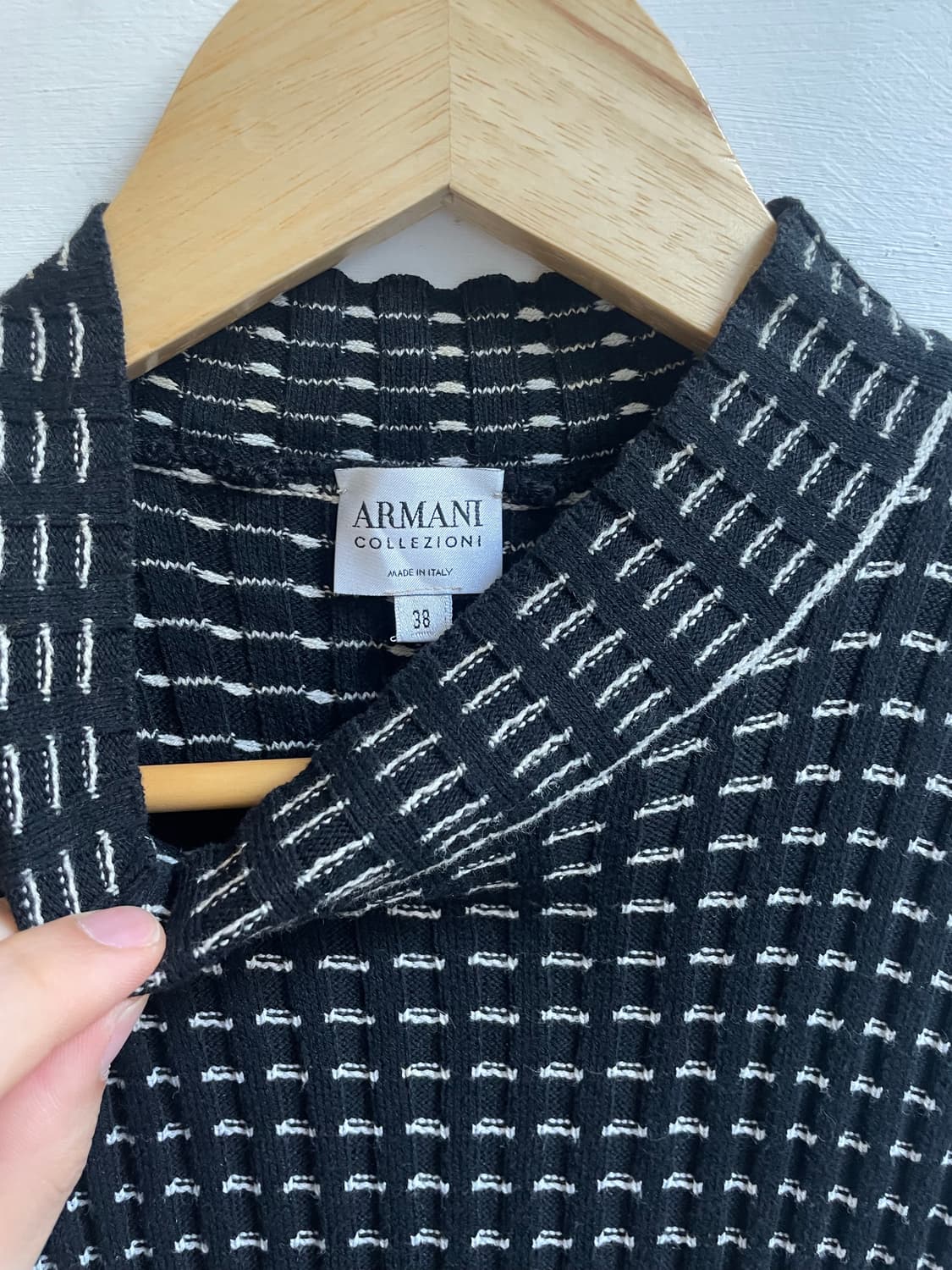 알마니 컬렉션 모크넥 골지 니트 나시 상품이미지5