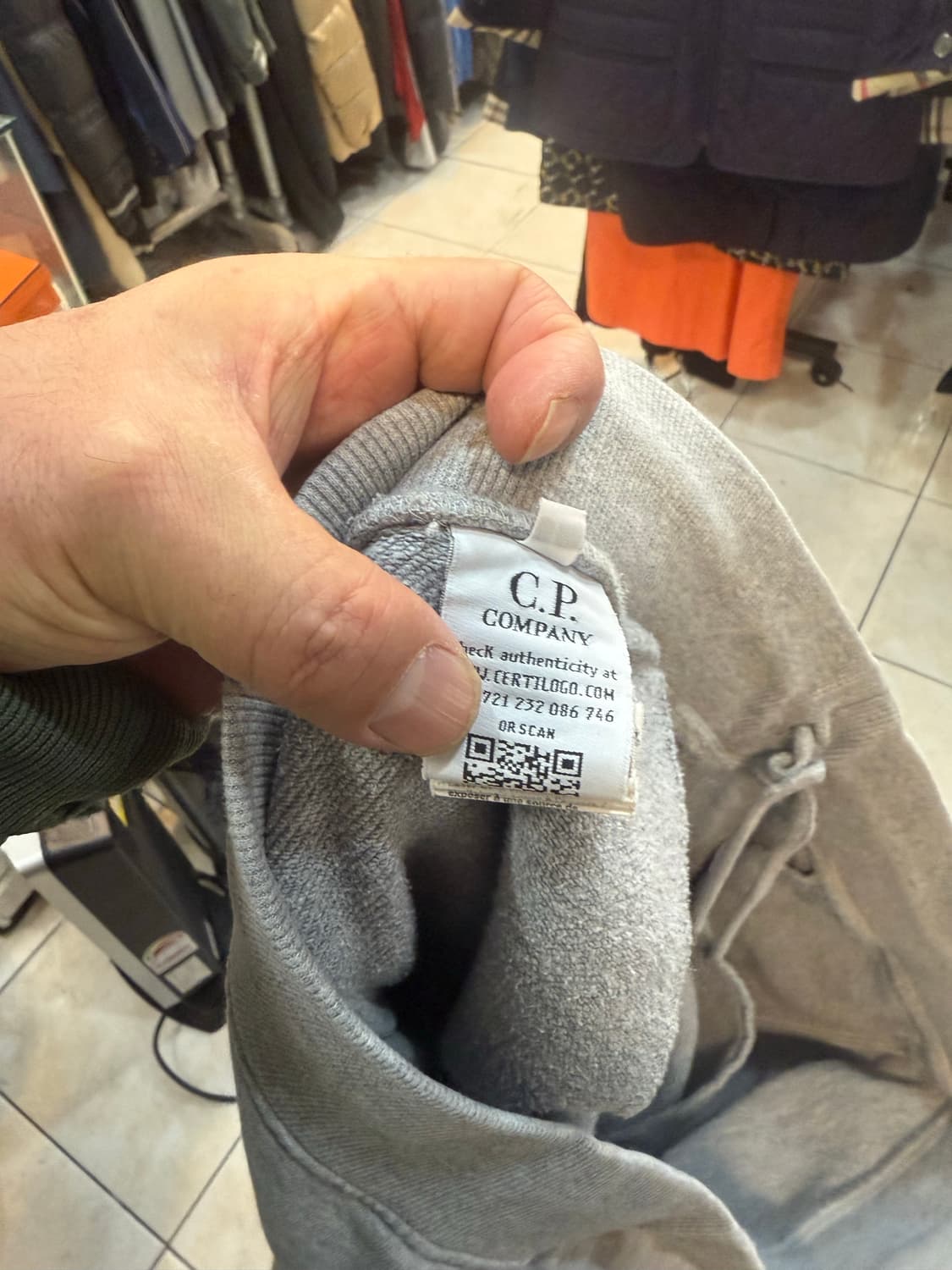 36 정품 cp컴퍼니 트레이닝 조거팬츠 팝니다 상품이미지4