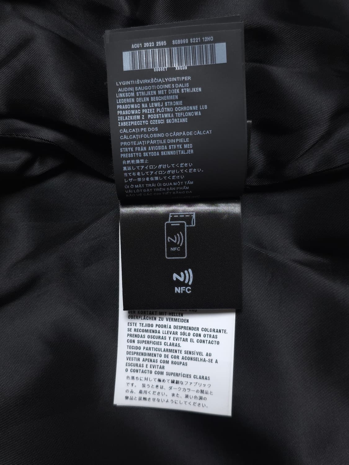 [L] 프라다 벨벳 데님 블루종 자켓 블랙 상품이미지9