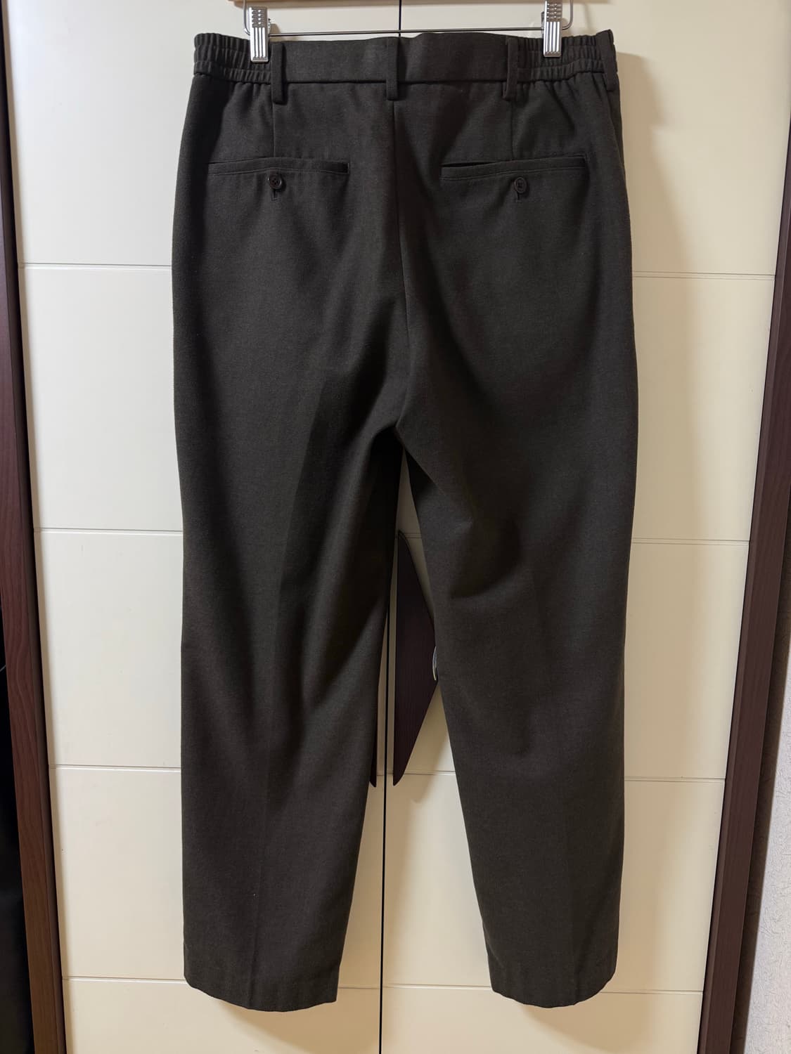 유니클로 울슬랙스 상품이미지2