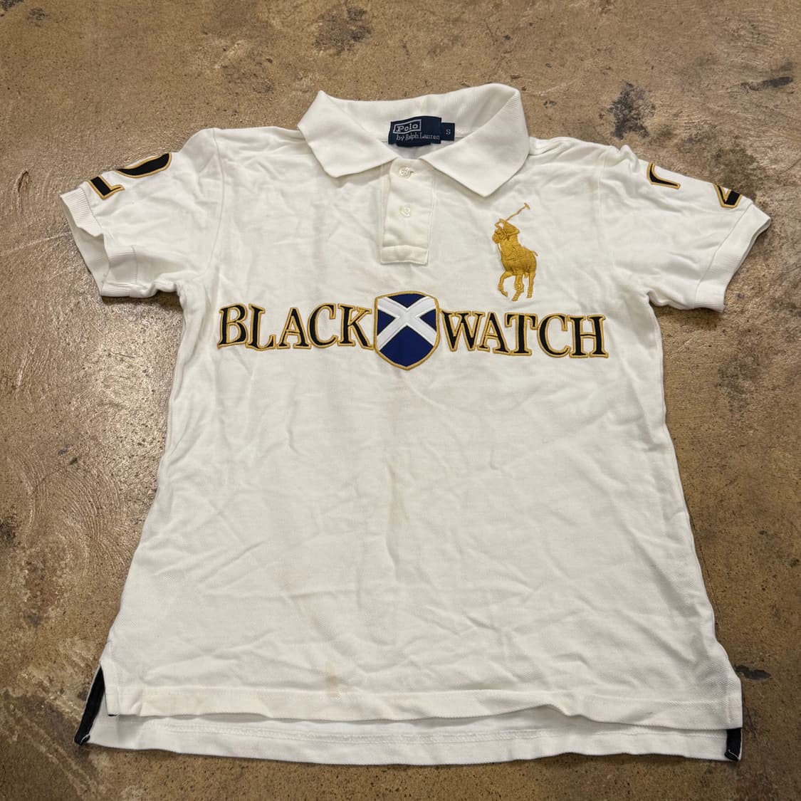 폴로 랄프로렌 치프키프 흰골 화이트 골드 카라 빅포니 반팔티 상품이미지2