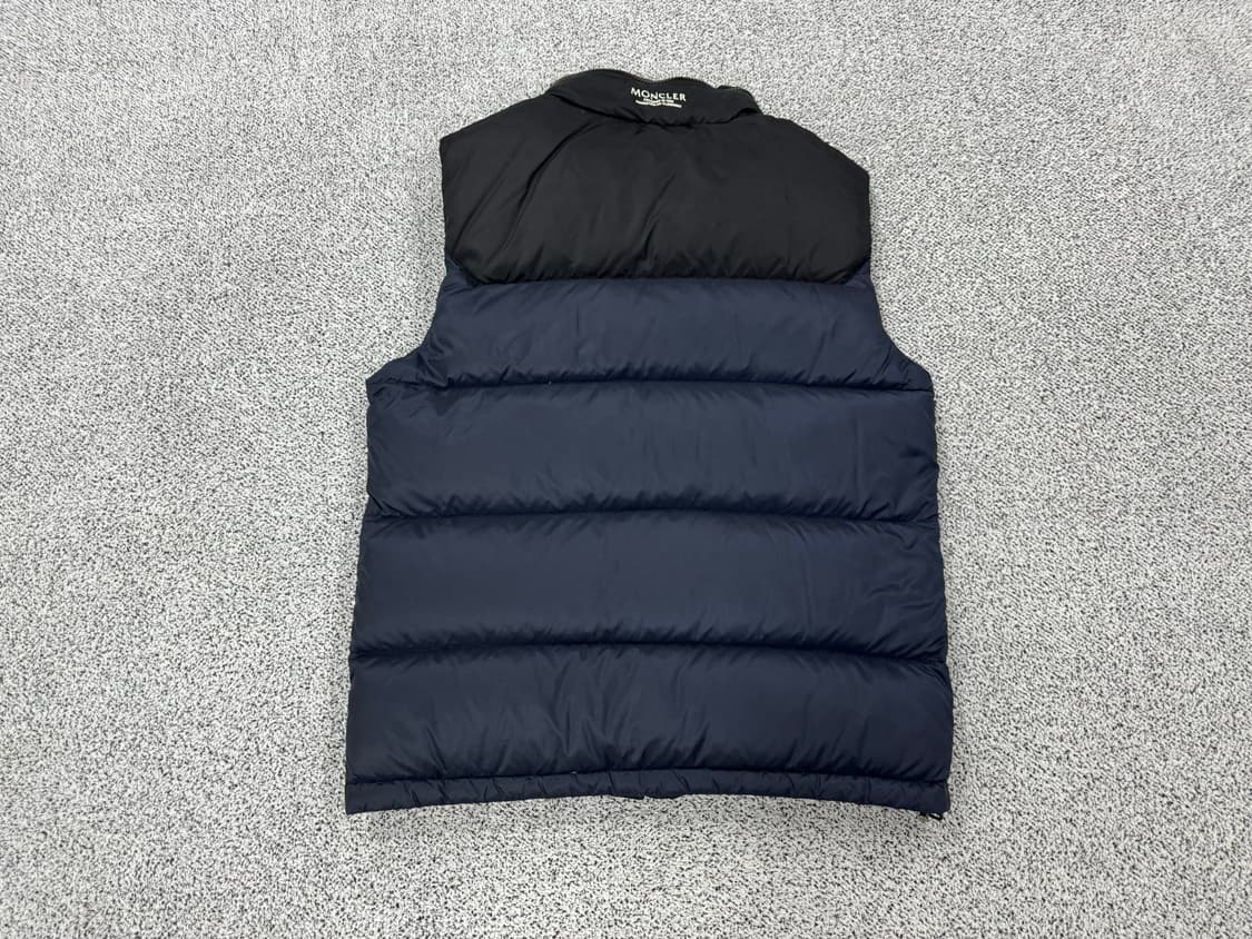 몽클레어 오프리스 다운베스트 상품이미지2