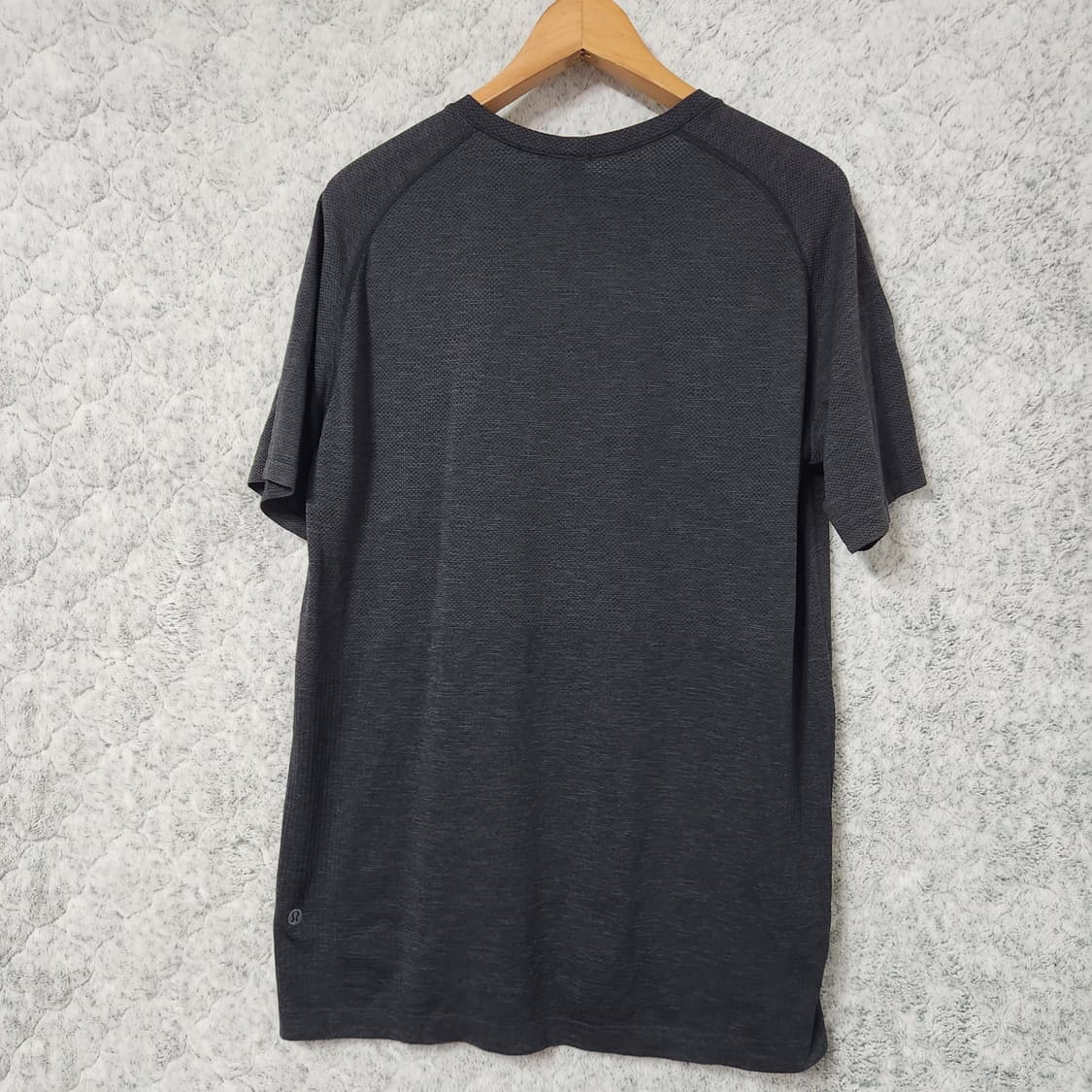G891 [L] 룰루레몬 메탈벤트 반팔 티셔츠
 상품이미지3