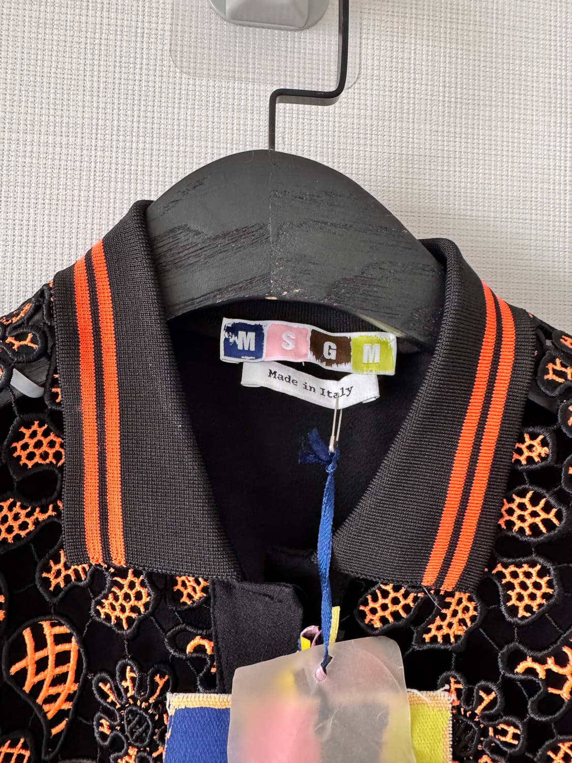 새상품 MSGM 레이스 반팔 티셔츠 블랙 38(55사이즈) 상품이미지7