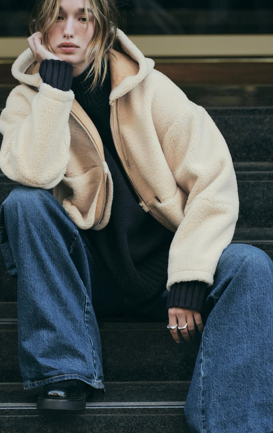 자라 페이크 시어링 후드 점퍼 CREAM 무스탕 상품이미지3