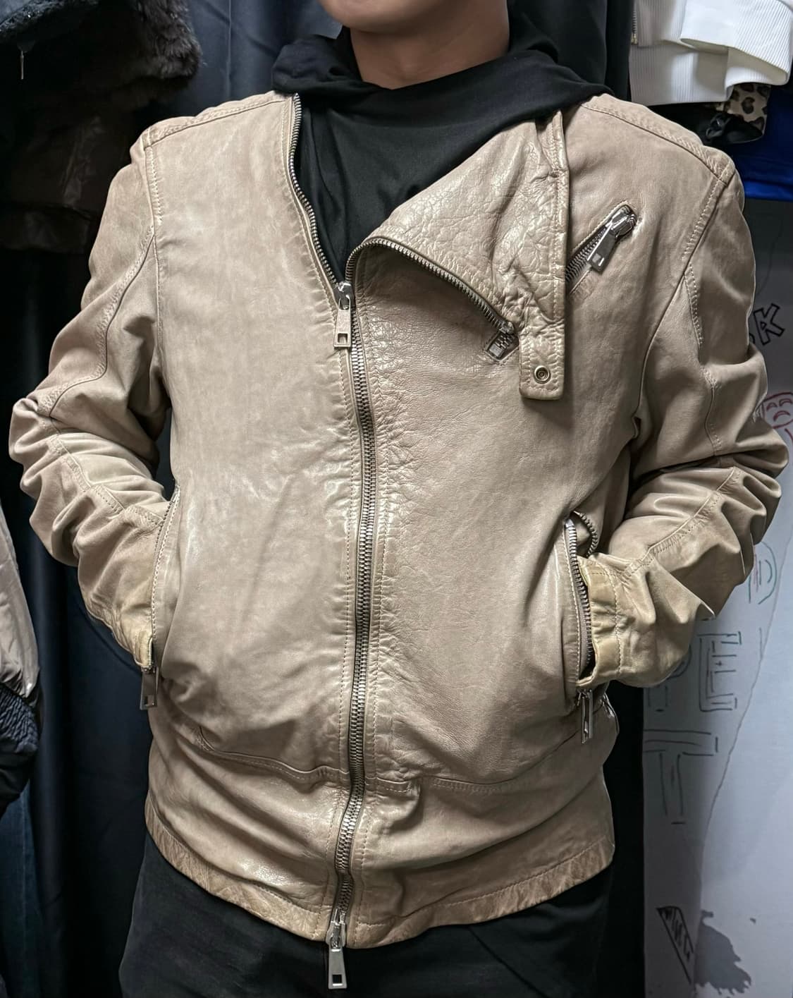 베이지 비대칭 지퍼 빈티지 레더 자켓 상품이미지2
