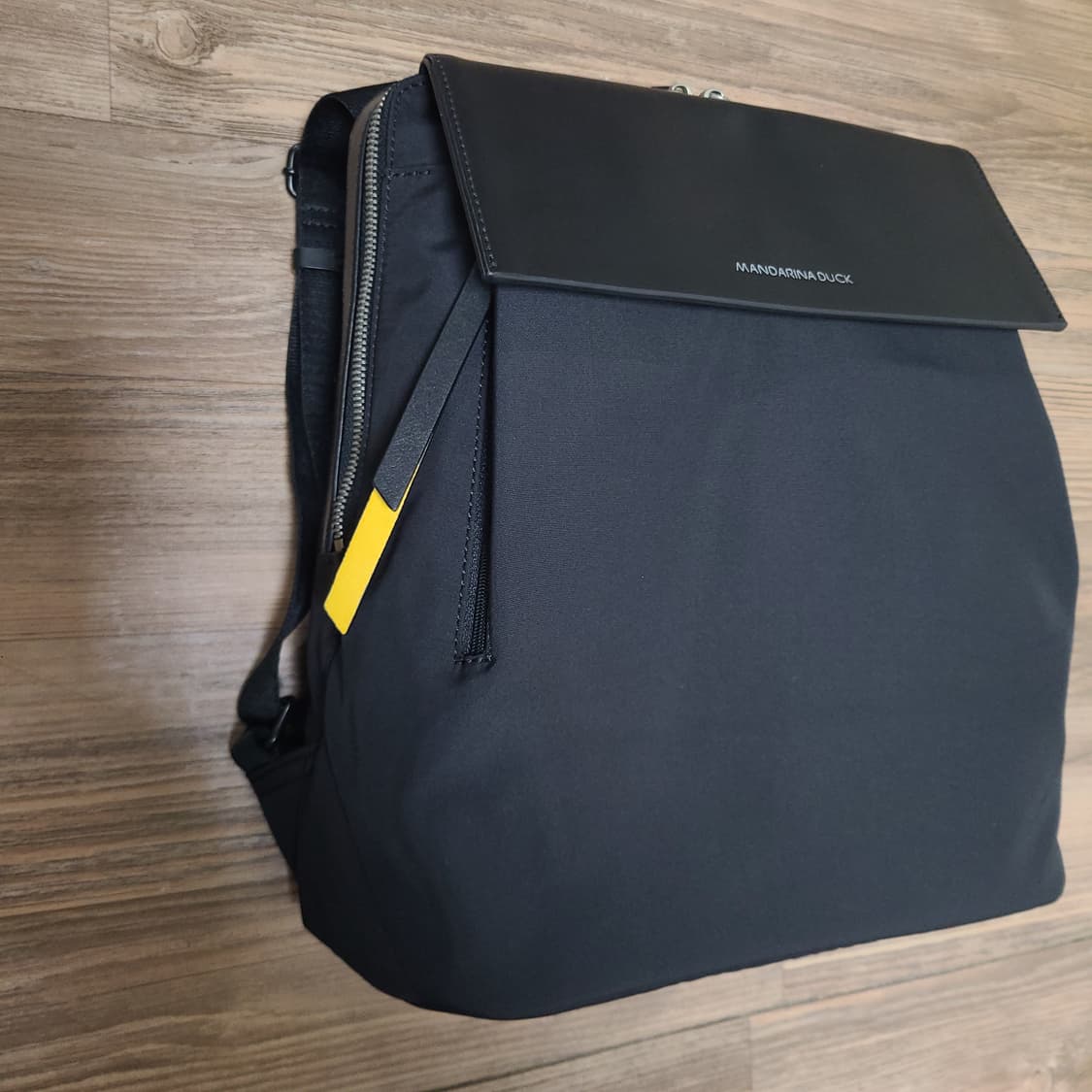 만다리나덕 여성 백팩 플리츠(PLEATS) 13인치 노트북 가방 상품이미지3