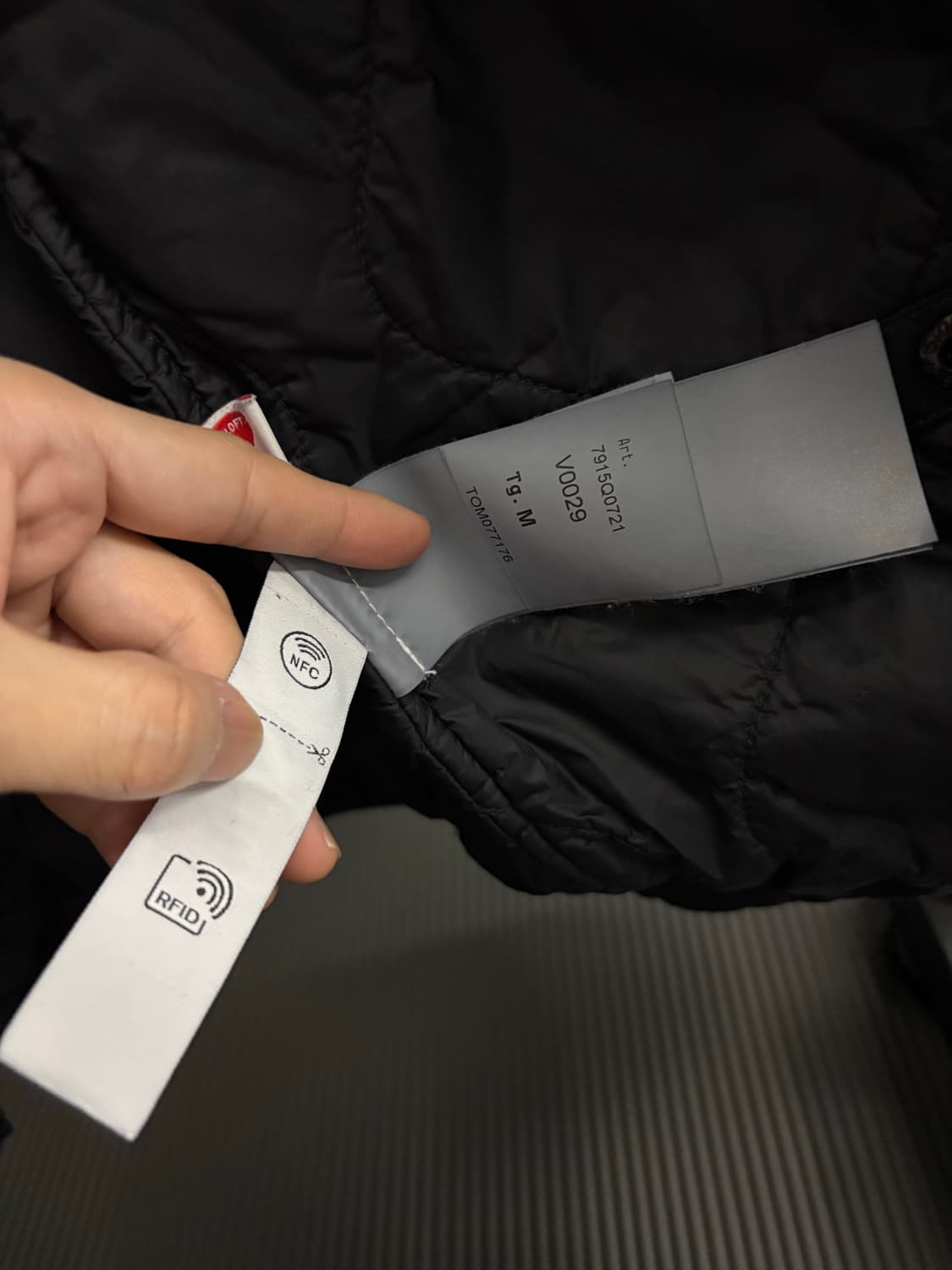 [M] 스톤 아일랜드 오파크 나일론 트윌 프리마로프트-TC 셔츠 자켓 블 상품이미지6