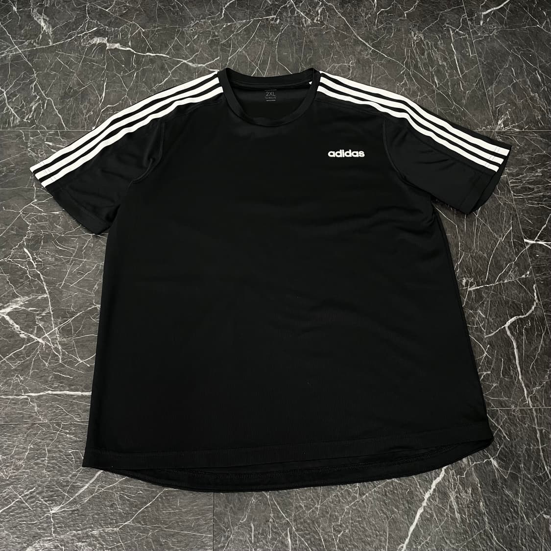 아디다스 오버사이즈 삼선 반팔 티셔츠 상품이미지4