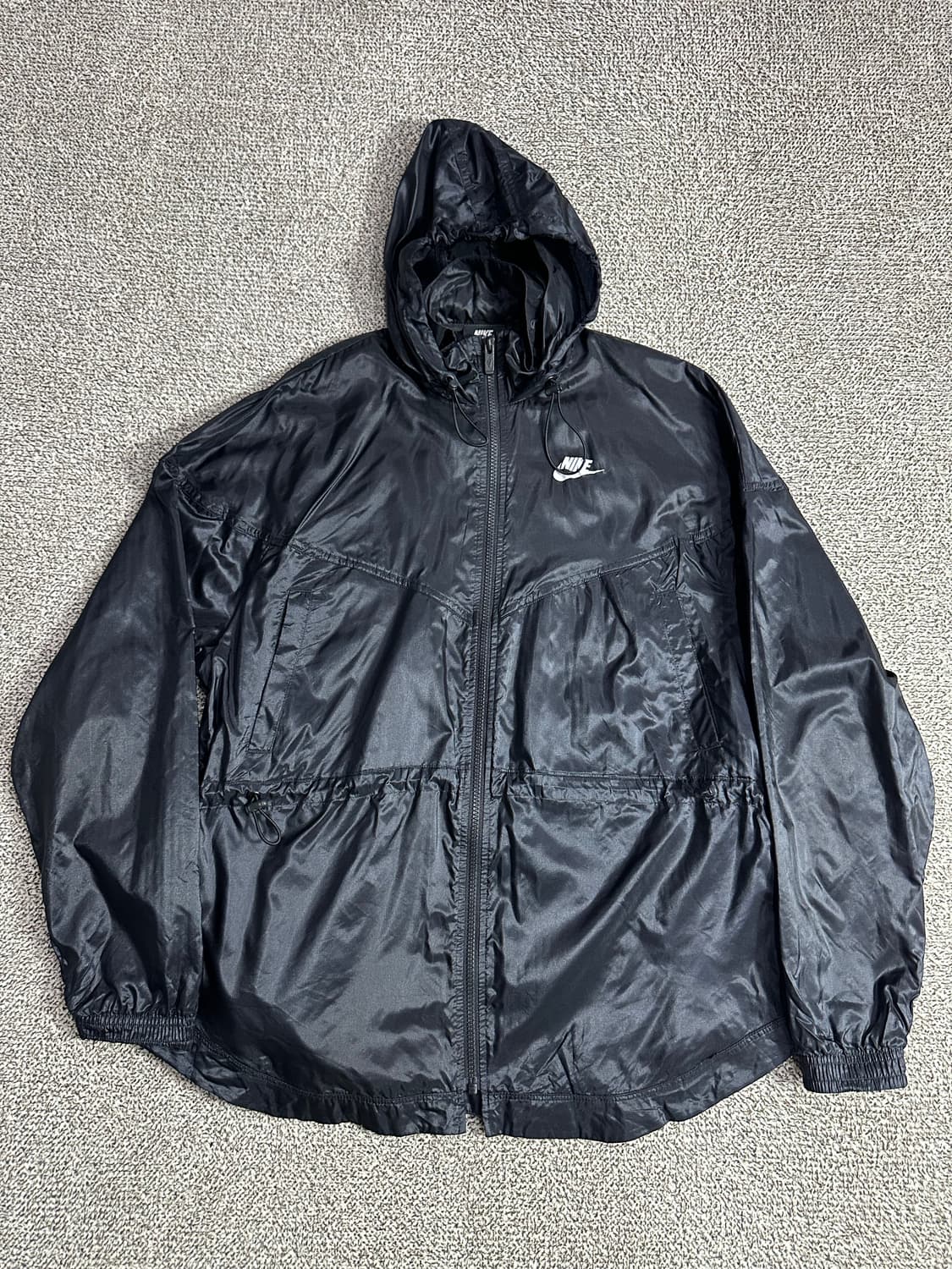 나이키 런닝 바람막이 L 상품이미지1