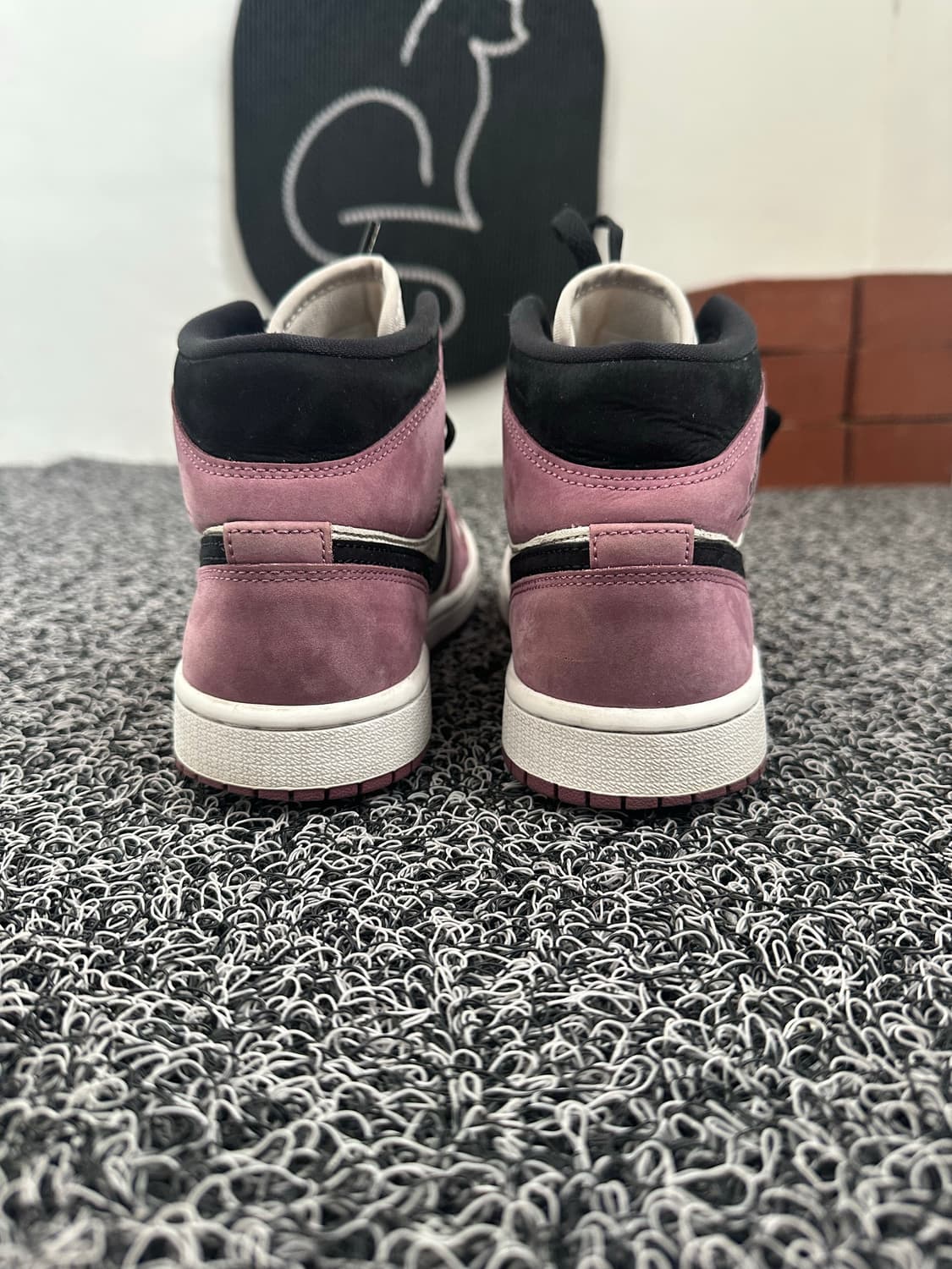 나이키 조던 1 미드 SE 라이트 멀베리 235 상품이미지3