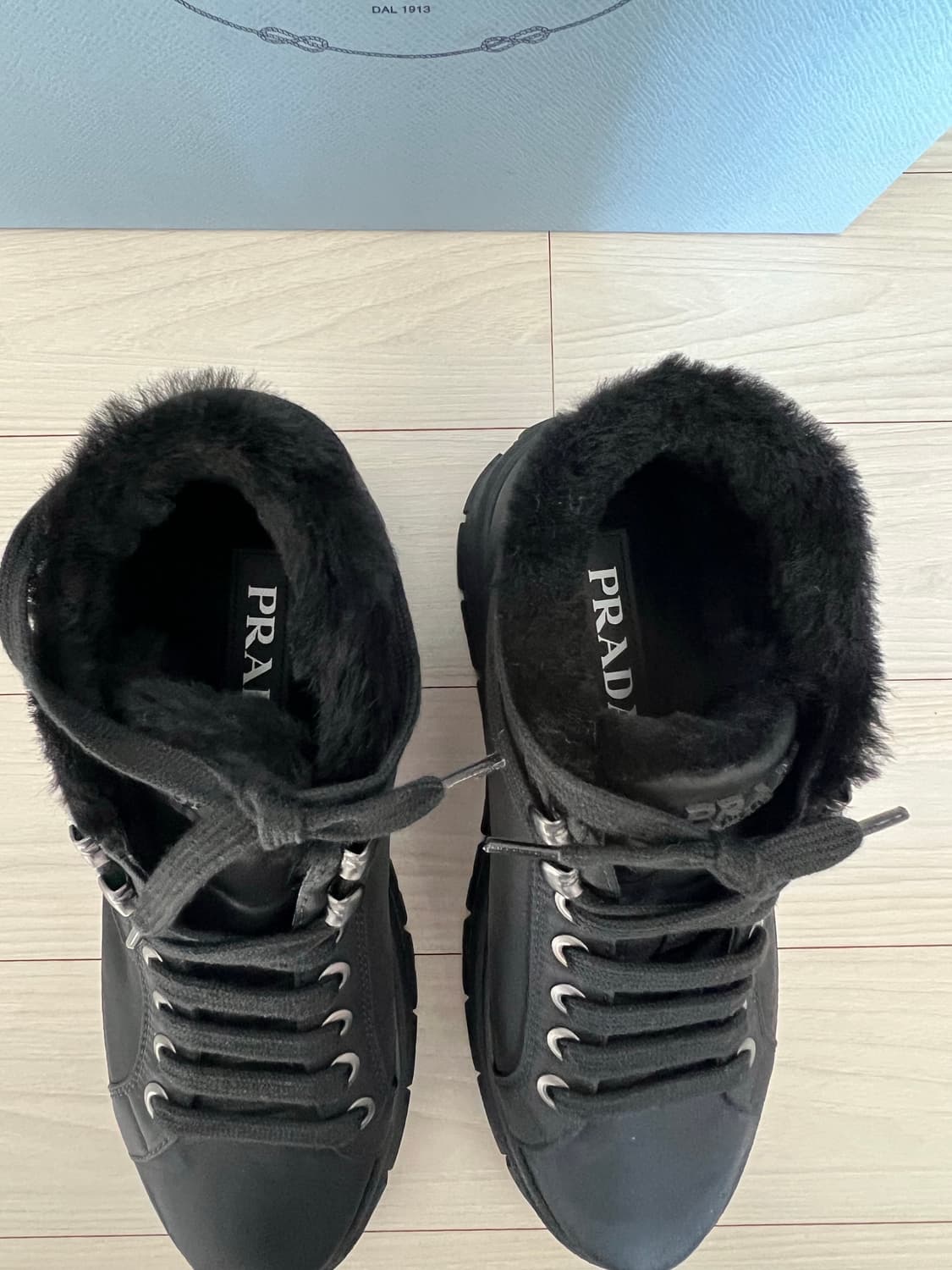 프라다 시어링 워커부츠 37.5 상품이미지2