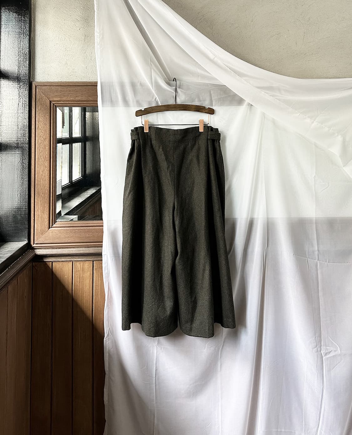 LUCK LUCA relaxed fit bermuda pants 상품이미지8