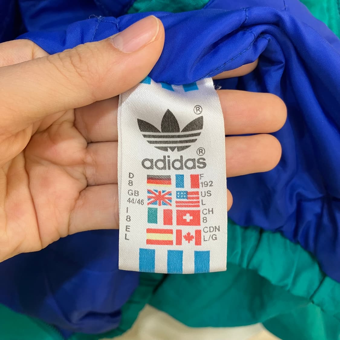 아디다스 파이어버드 후드 누빔 바람막이 상품이미지4