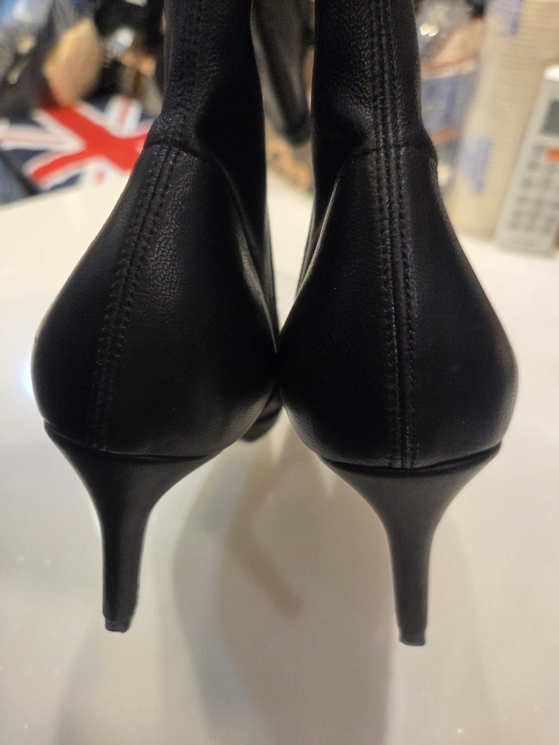 아떼바네사브루노 블랙롱부츠 상품이미지2