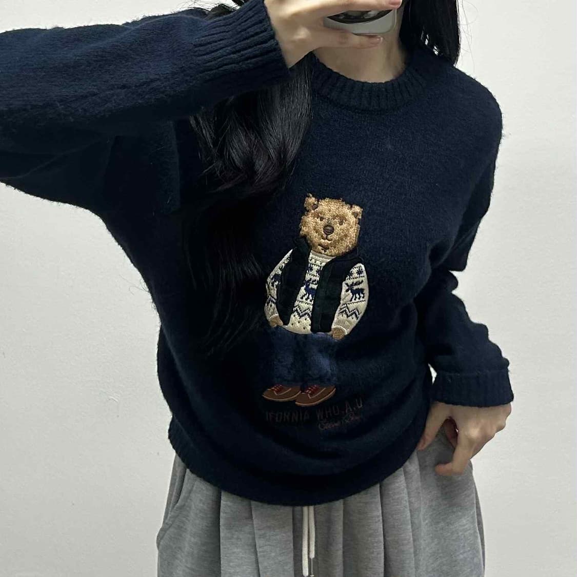 후아유 빅로고 베어 네이비 크루넥 니트(M) 상품이미지1