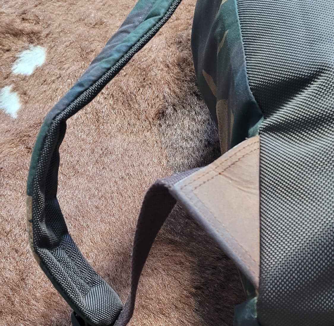 새제품 영국 직구 바버 톤다운 카모 패턴 중소형 데일리 백팩 상품이미지7