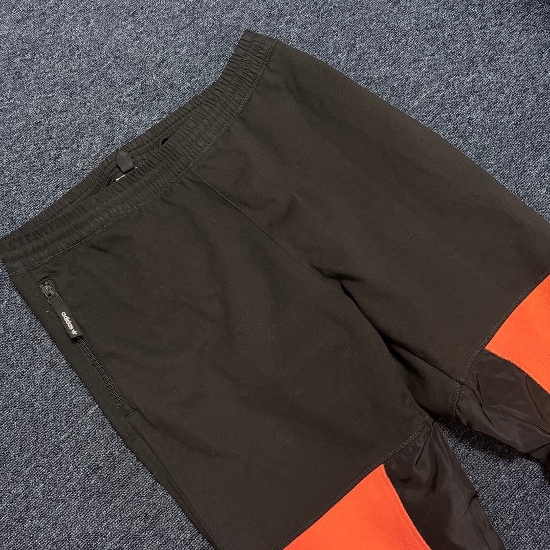 아디다스 기모 플리스 조거팬츠 상품이미지3