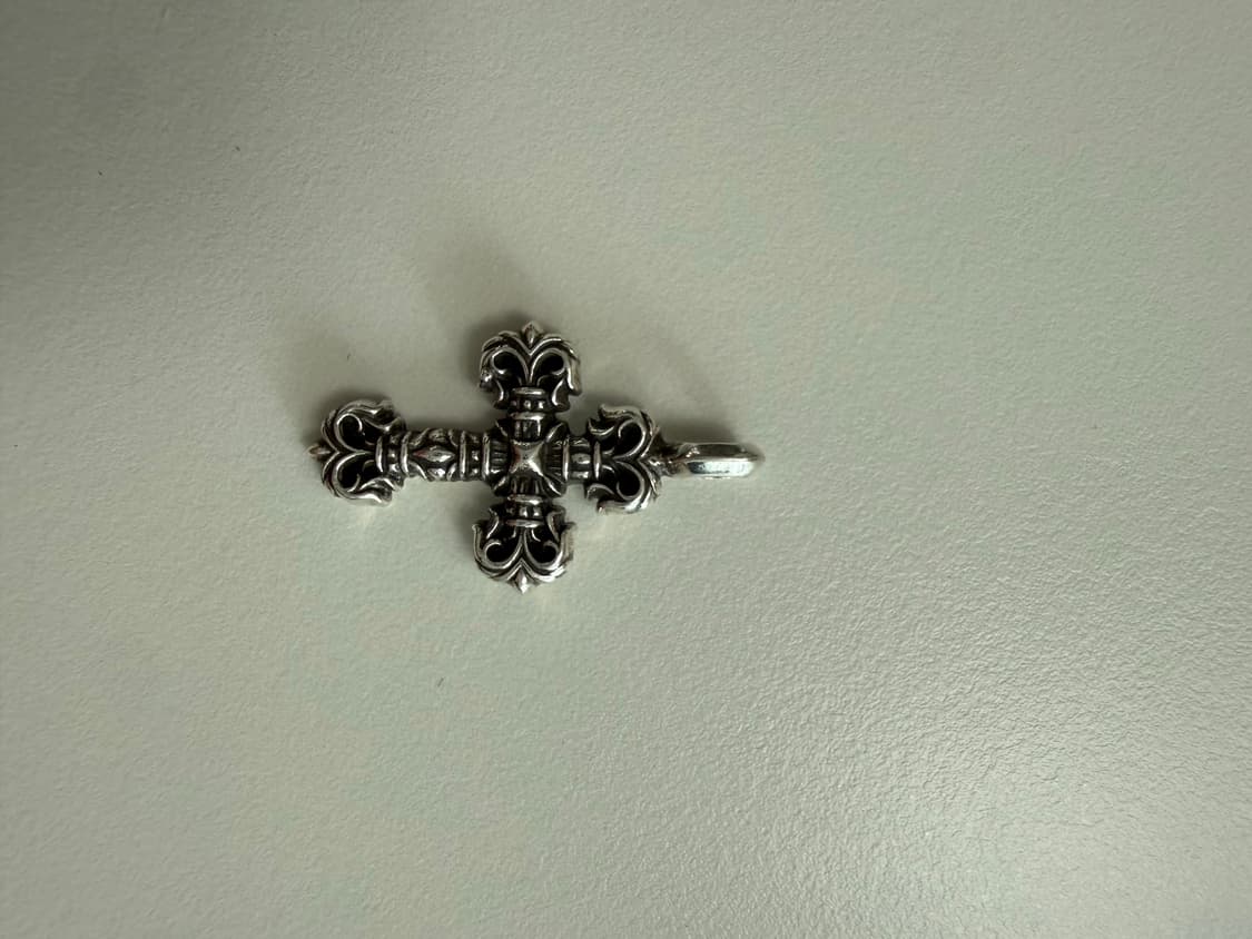 새상품 크롬하츠 필리그리 참 상품이미지1