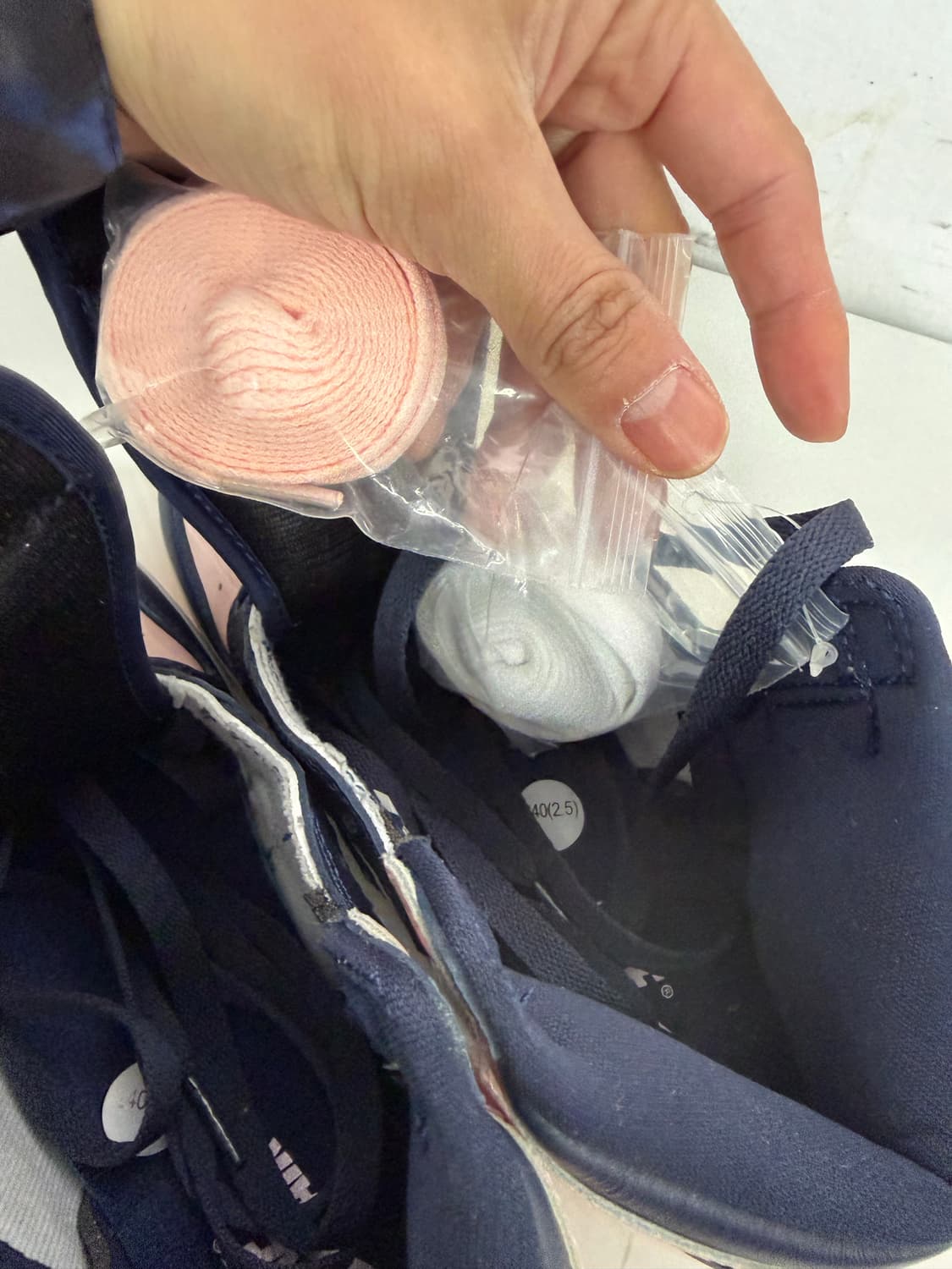 새제품) 나이키 에어 조던 1 블랙/핑크 운동화 240 상품이미지7