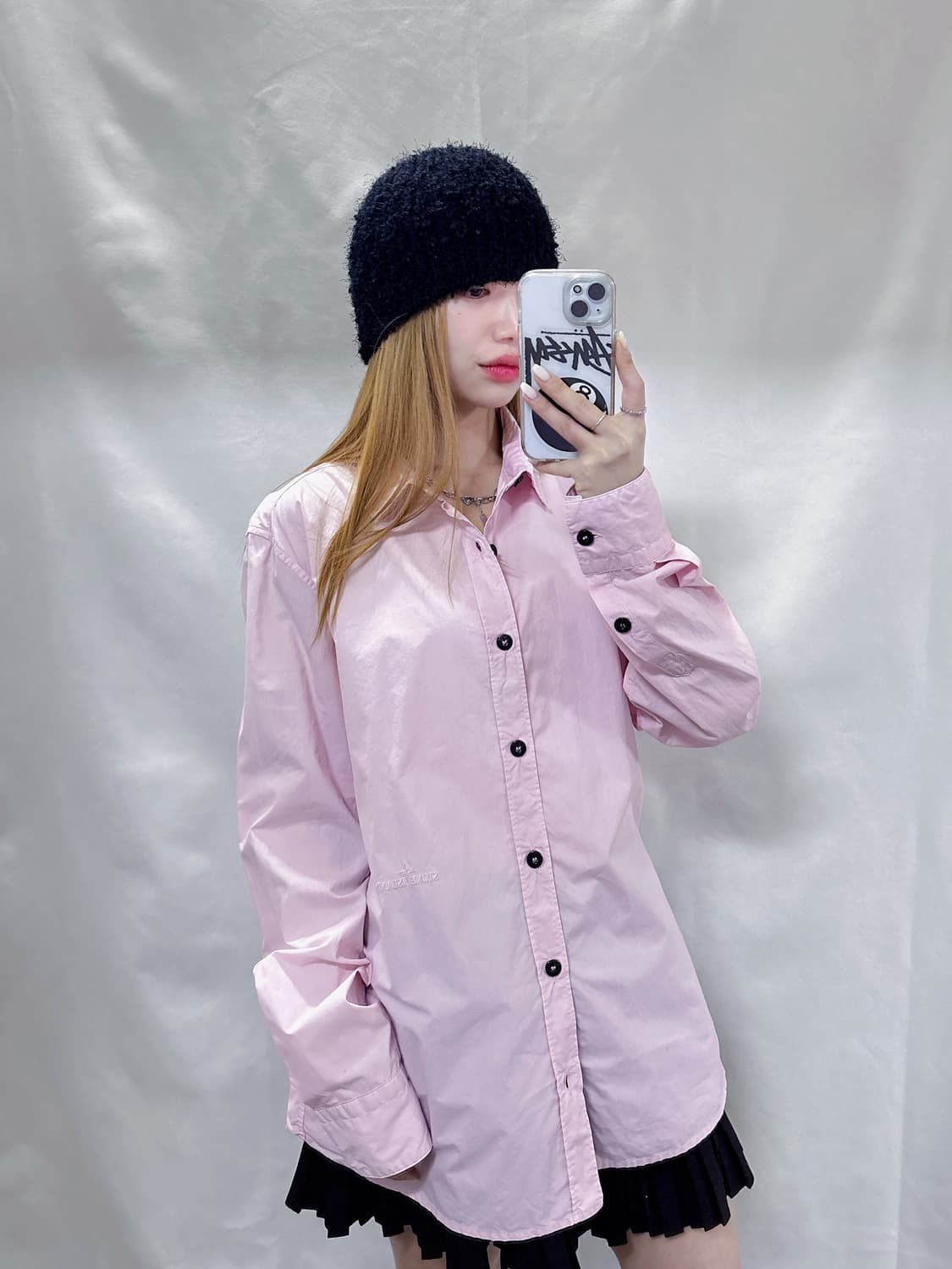 스톤아일랜드 뮤트핑크 스펠로고 솔리드 셔츠  상품이미지1