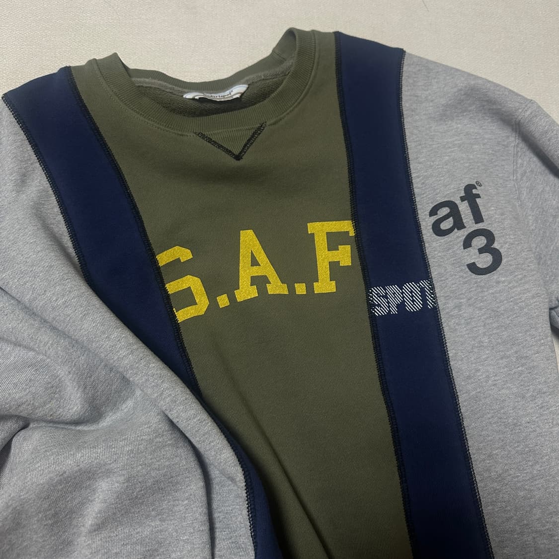 사파리스팟 safarispot ARMY REPAIR CREWNECK  상품이미지3