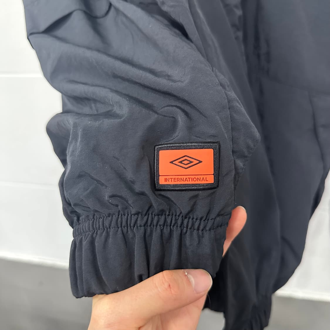 엄브로 바람막이 상품이미지5