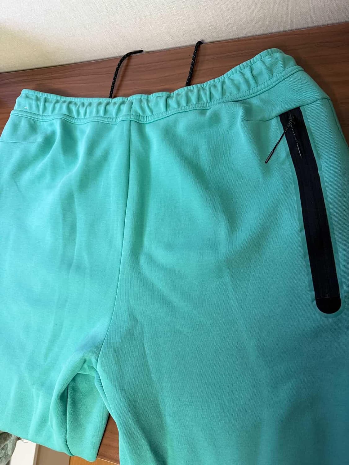 센트럴 씨 착용 나이키 테크팩 워시드틸 XXL 상품이미지7