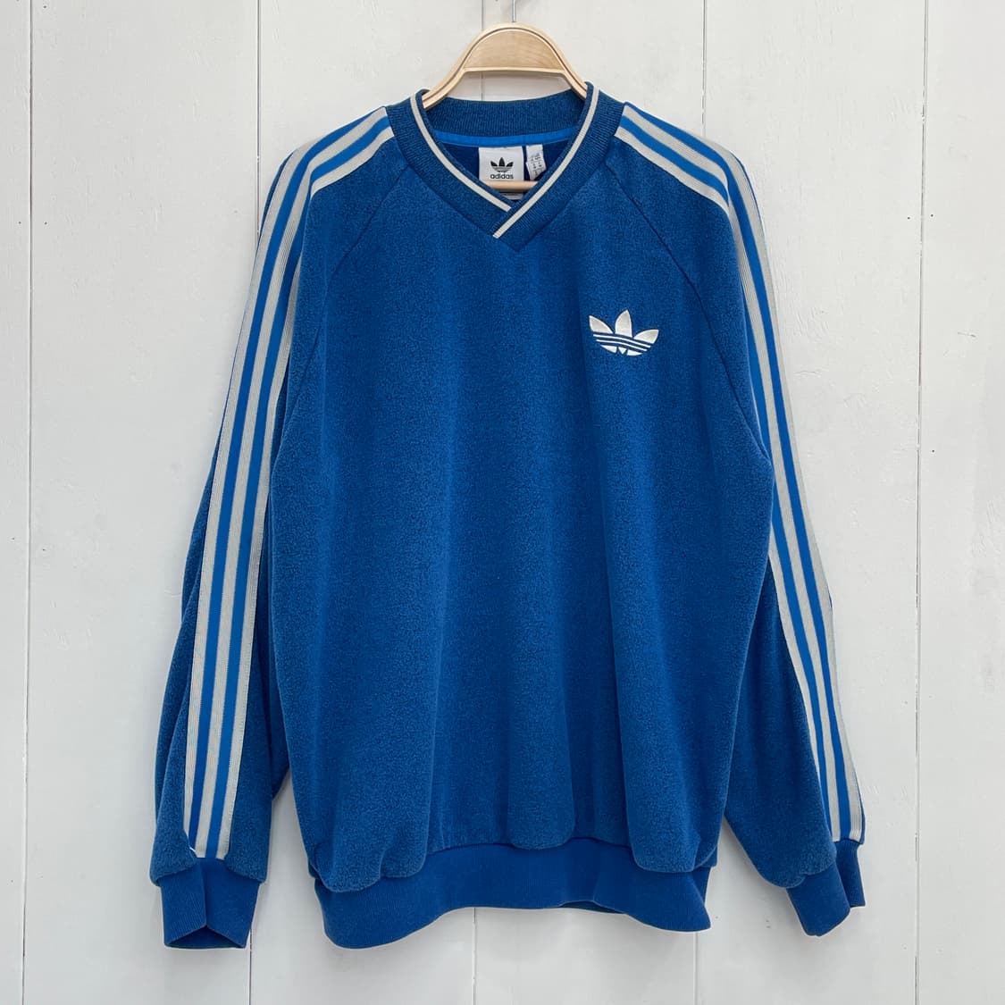 아디다스 오리지널스 블루 V넥 테리 맨투맨 상품이미지2