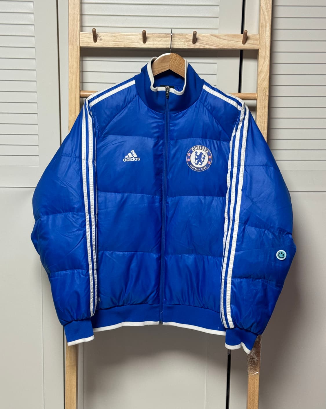 아디다스 첼시 빅로고 06-08 푸퍼 패딩 자켓 상품이미지4