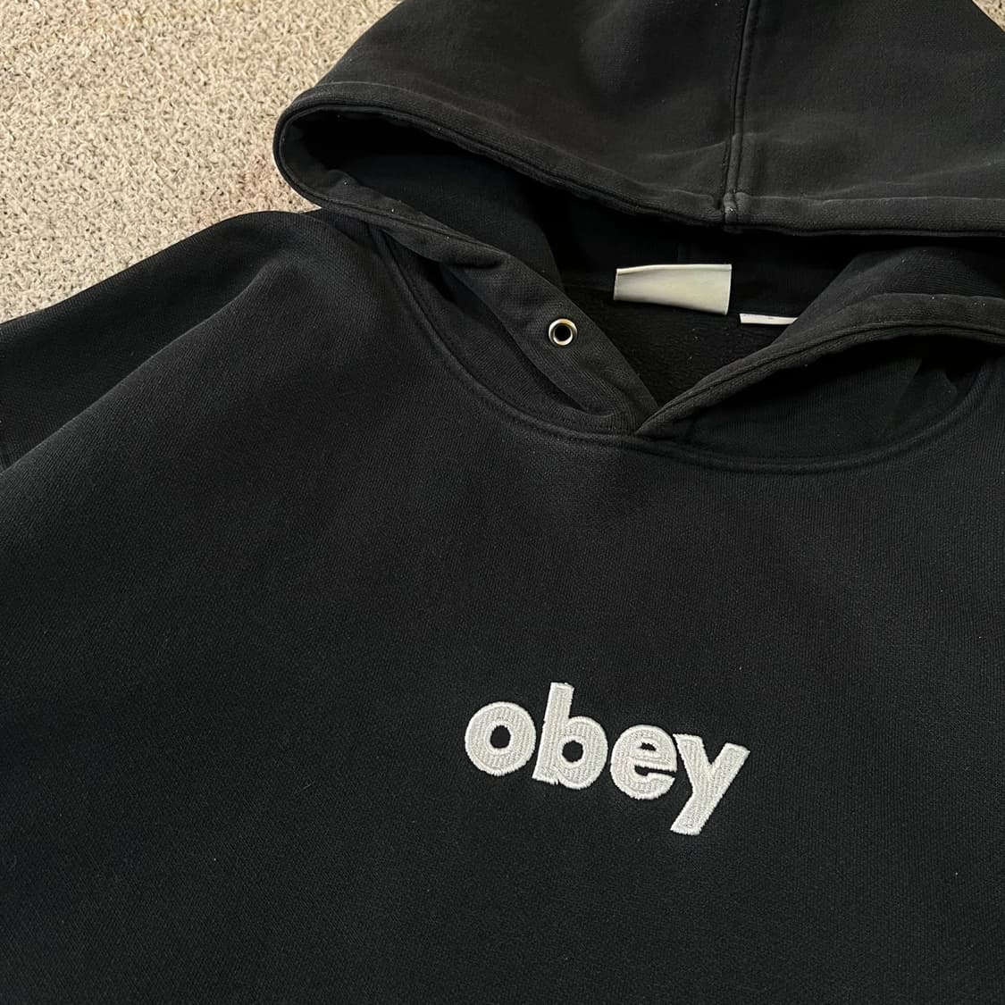 오베이 센터로고 후드티 상품이미지2