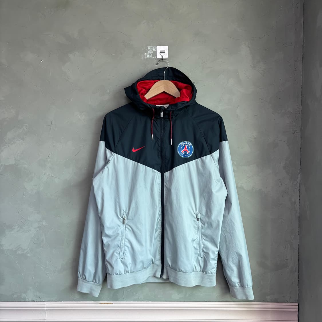나이키 윈드러너 파리 생제르망 바람막이  상품이미지1