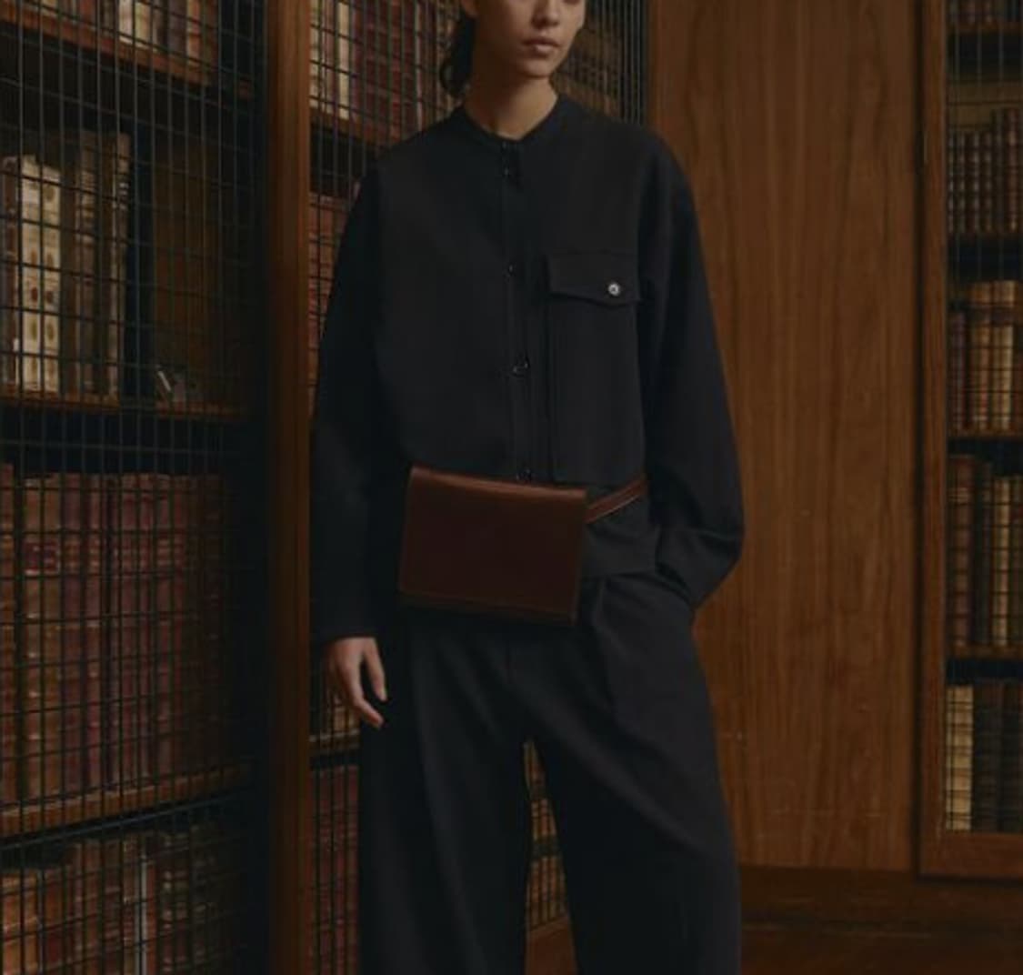 스튜디오니콜슨 네이비셔츠 상품이미지4