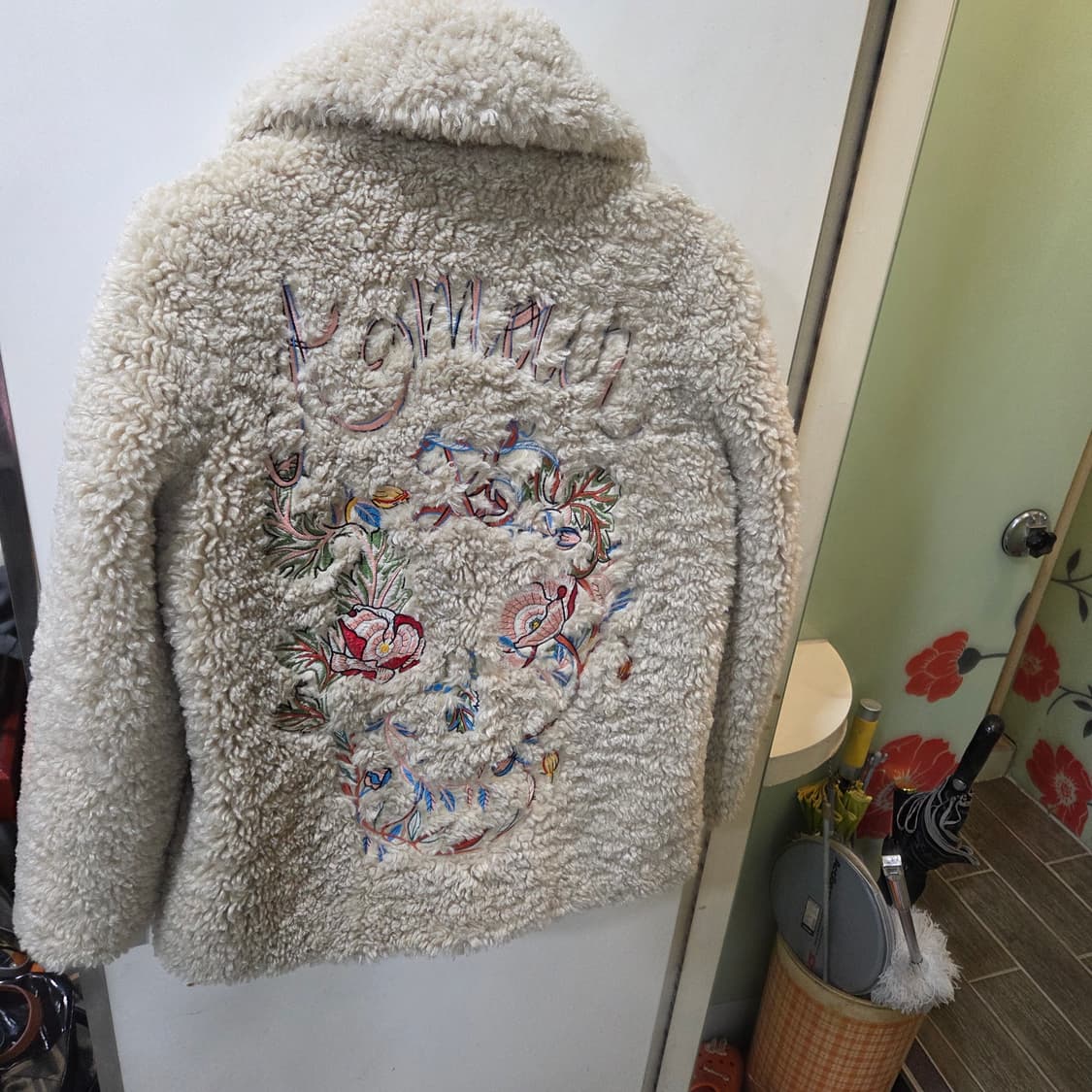 쟈딕앤볼테르 부클 퍼 코트 상품이미지3