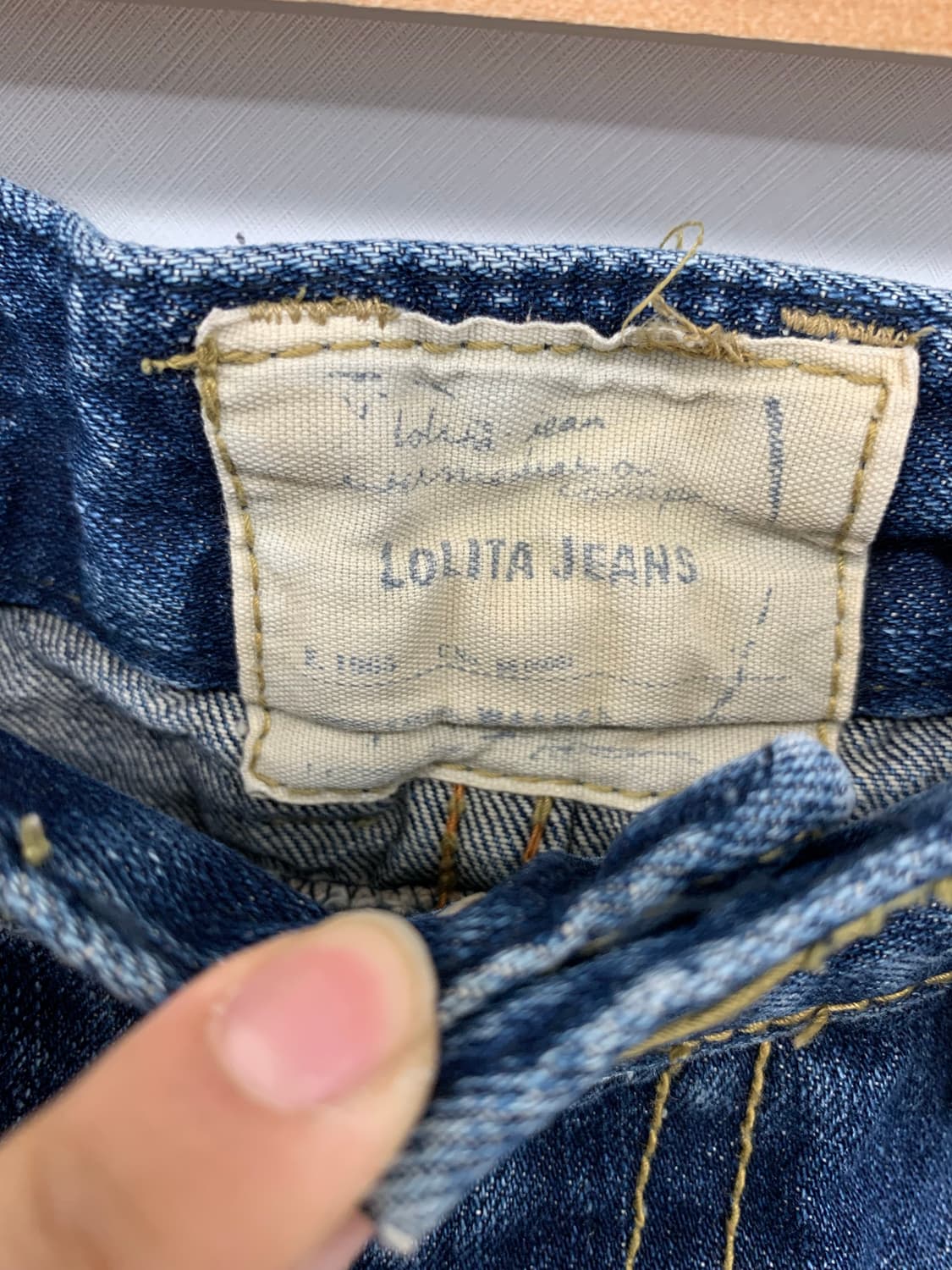 Lolita jeans x yoshitomo nara 로우라이즈 데님 상품이미지5