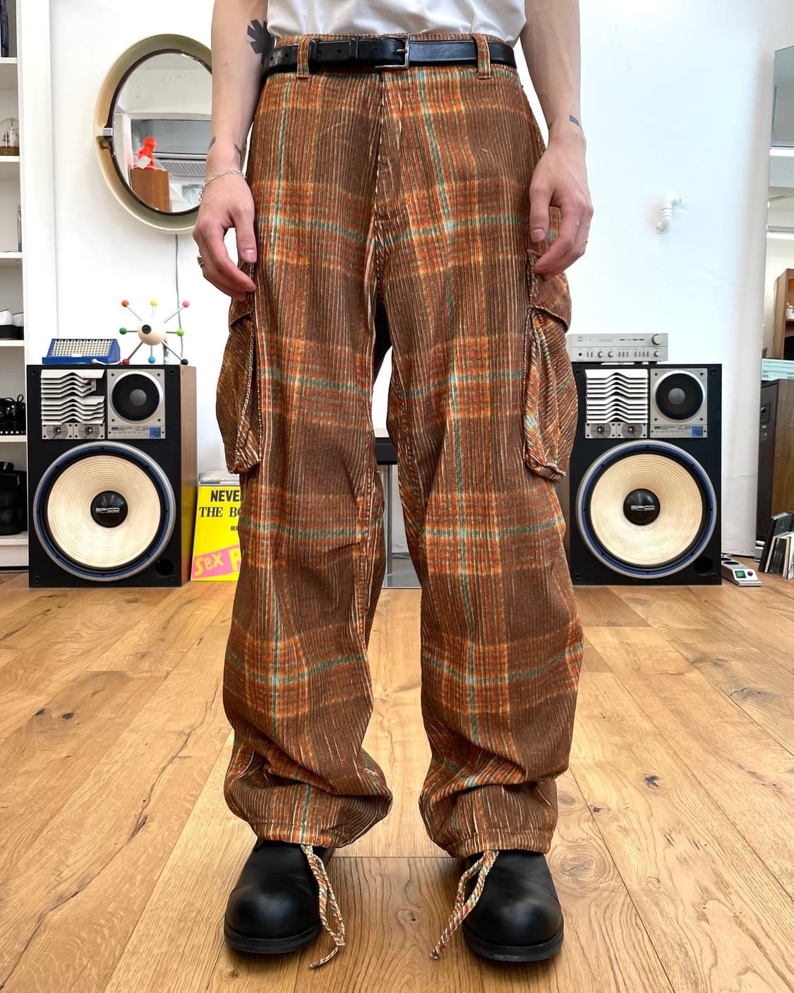 [L] ERL 체크 코듀로이 카고 팬츠 상품이미지3